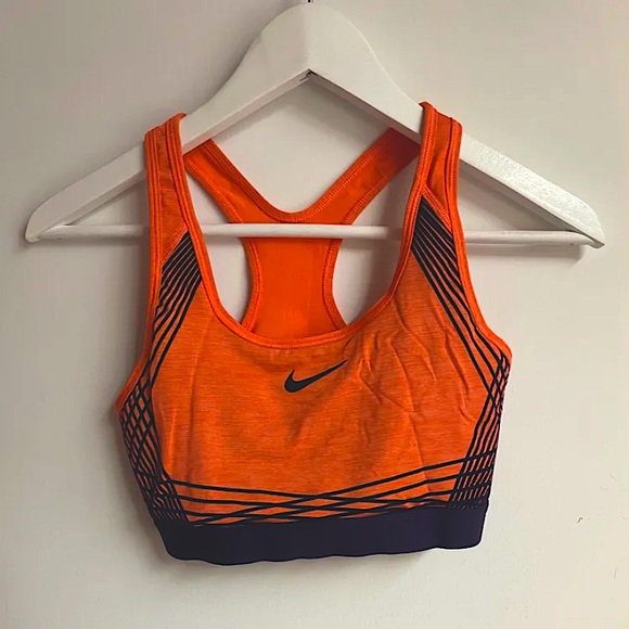 Nike Sports Bra - Picture 5 of 7